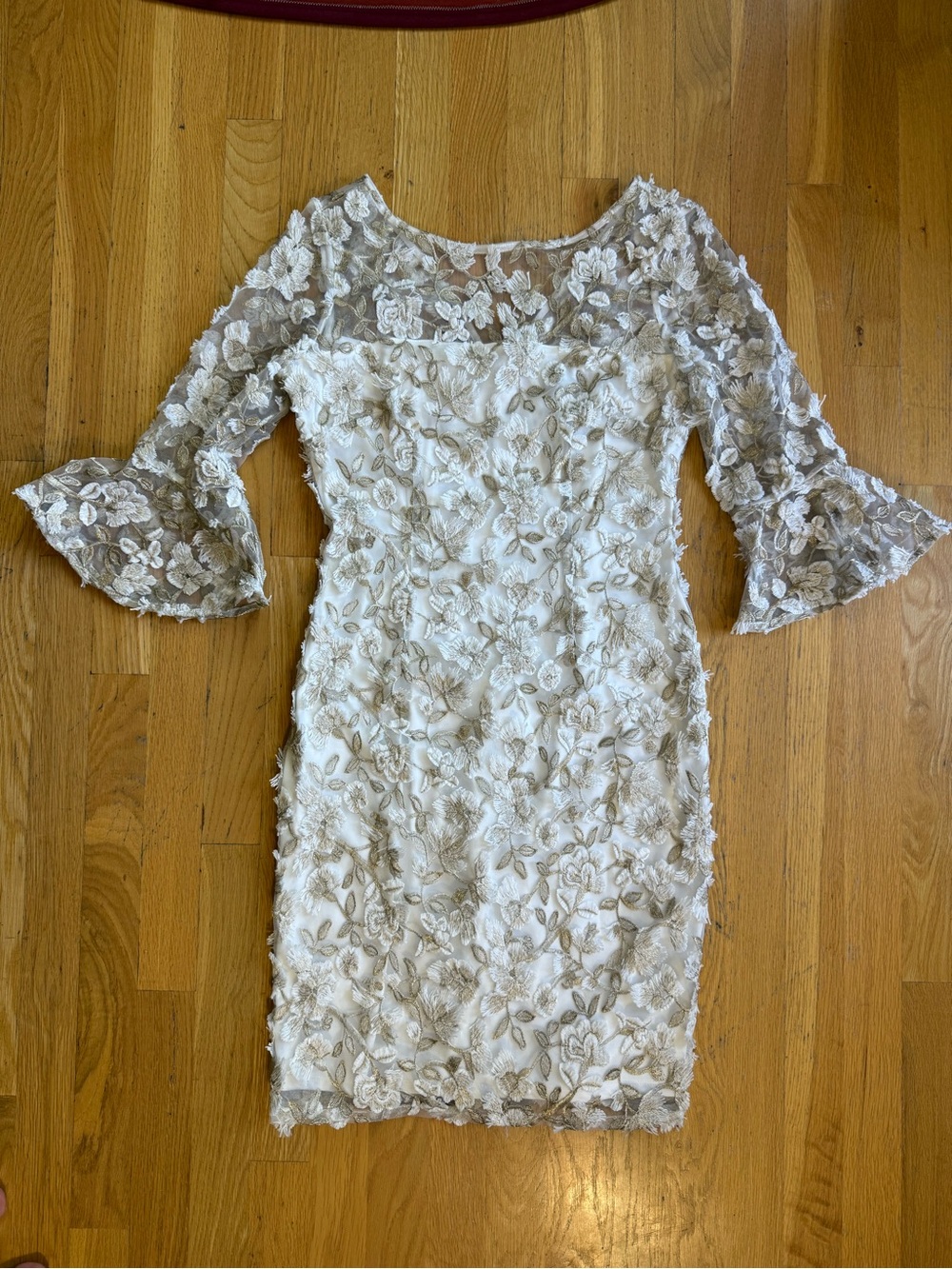ADRIANNA PAPELL DRESS/IVORY/SIZE 6/LENGTH 37'/RETAIL$169/LINED